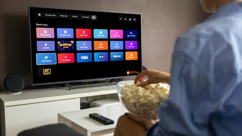 Đăng nhập và kiểm tra sẵn FPT Play trước trận giúp tránh mất thời gian setup khi bóng đã lăn