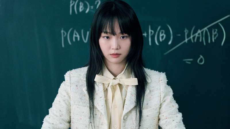 Review phim Teach you a lesson: Cảnh quay gây tranh cãi trong phim