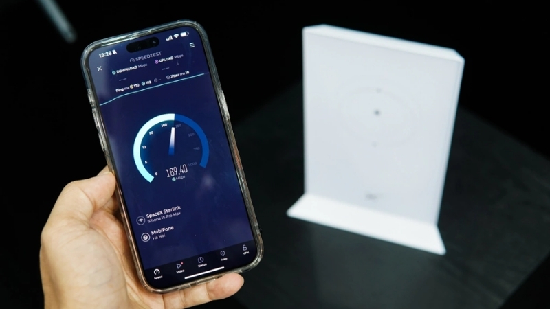 Tốc độ Internet của Starlink được thử nghiệm tại Hà Nội tháng 10/2023