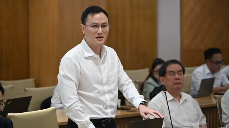 Ông Nguyễn Anh Cương - Phó Cục trưởng Cục Viễn thông cung cấp thông tin về lộ trình triển khai và cơ chế quản lý đối với dịch vụ Starlink.