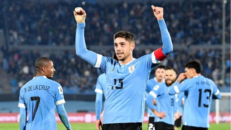 Valverde được kỳ vọng dẫn dắt tuyến giữa La Celeste trong trận cầu sinh tử này