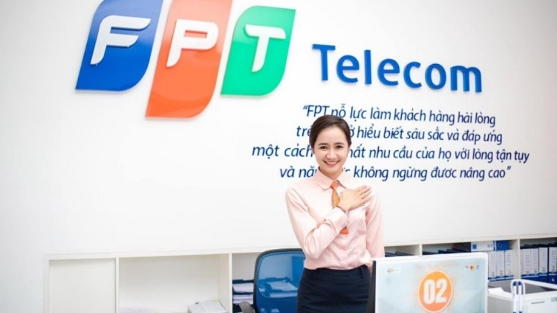 Đội ngũ chăm sóc khách hàng của FPT hỗ trợ 24/7
