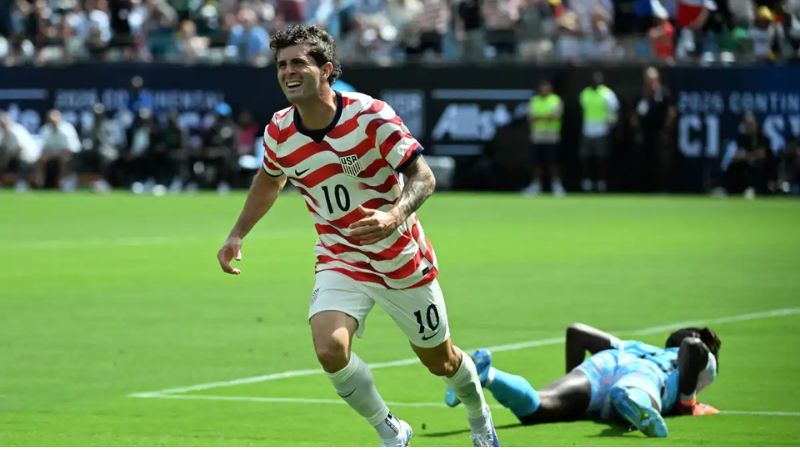 pulisic-tro-lai-dung-luc-va-la-niem-hy-vong-so-mot-cua-doi-chu-nha