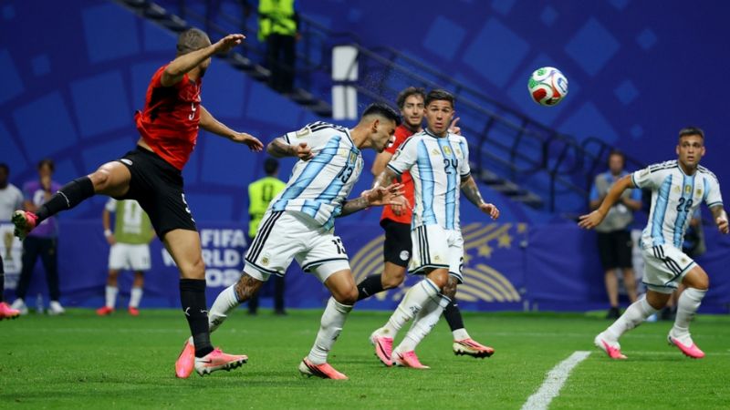argentina-duy-tri-the-tran-ap-dao-trong-phan-lon-thoi-gian-thi-dau