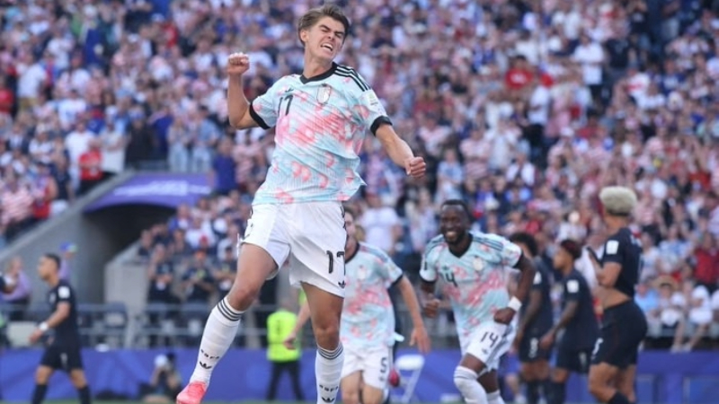 De-Ketelaere-dang-co-ky-World-Cup-thang-hoa-nhat-su-nghiep