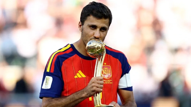 Rodri giành Quả bóng vàng FIFA World Cup 2026