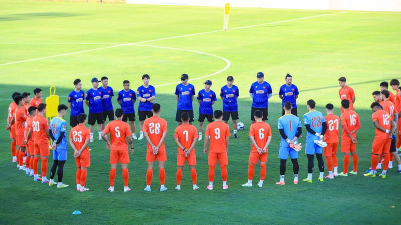 Dinh-Bac-van-duoc-tham-du-tron-ven-ASEAN-Cup-2026(1)