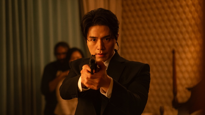 Diễn viên Lee Dong Wook trong vai Jeong Jin Man