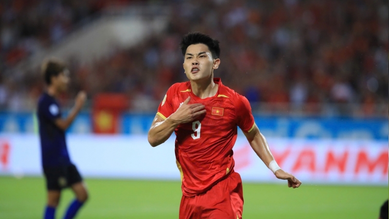 02-dinh-bac-ghi-nam-ban-tren-hanh-trinh-dua-viet-nam-vao-ban-ket