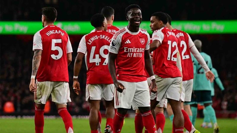 01-cac-cau-thu-arsenal