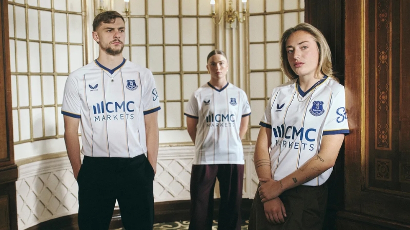 Trang phục thi đấu Premier League mùa 2026/27 sân khách của Everton
