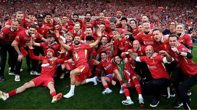 Liverpool ăn mừng vô địch Premier league 2024/25