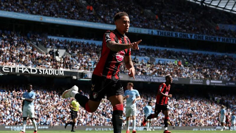 Marcus Tavernier đưa Bournemouth vượt lên dẫn 1-0