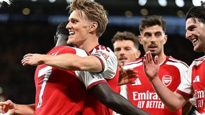 Arsenal ăn mừng chiến thắng 3-0 Coventry City