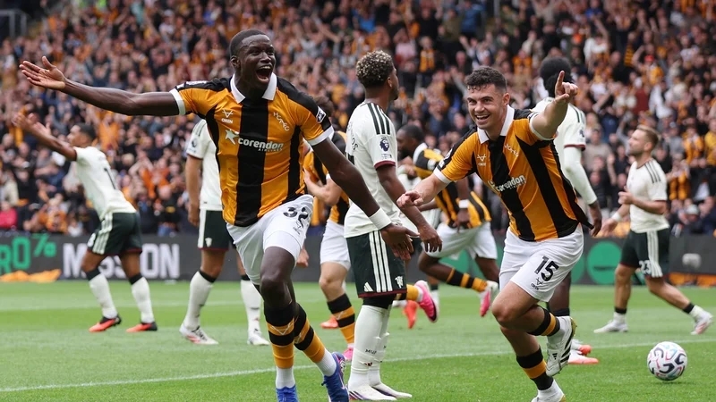 Trận đấu Hull City 2-0 Manchester United vòng 1 2026/27