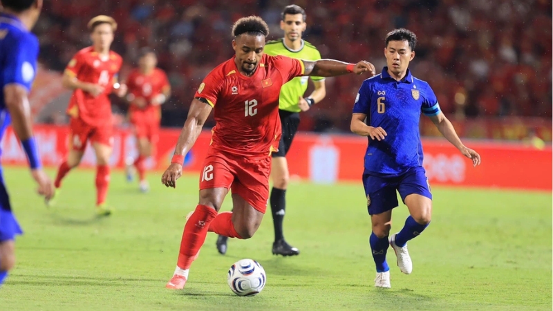 Đội tuyển Việt Nam dành chiến thắng 2 -0 trước Thái Lan tại chung kết lượt đi