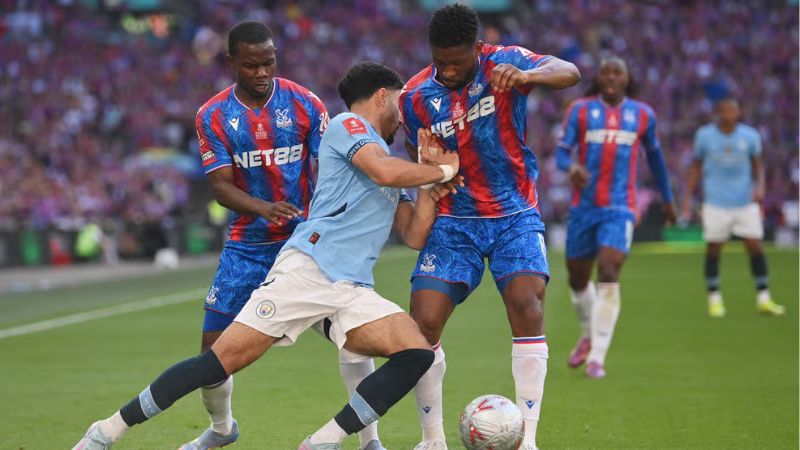 Trận Crystal Palace 1-0 Manchester City tại chung kết FA Cup 2024/25