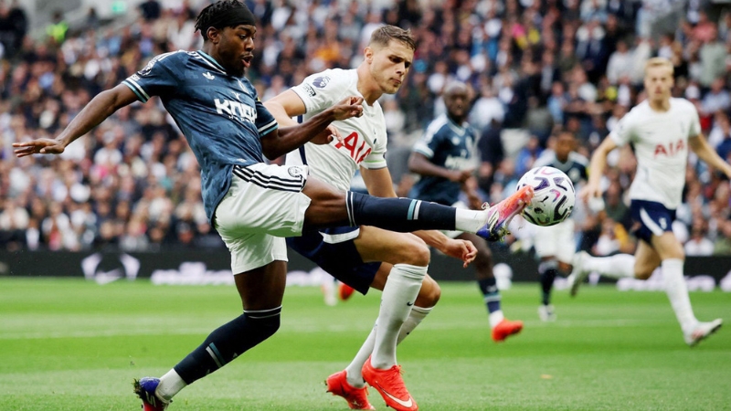 Newcastle vừa có chiến thắng 2 - 0 trước Spurs