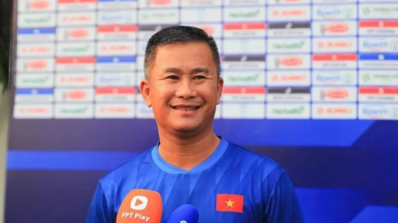 HLV Đinh Hồng Vinh sẽ dẫn dắt U23 Việt Nam tại ASIAD 2026