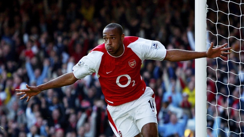 Thierry Henry - một trong hai cầu thủ giành nhiều Chiếc giày Vàng nhất