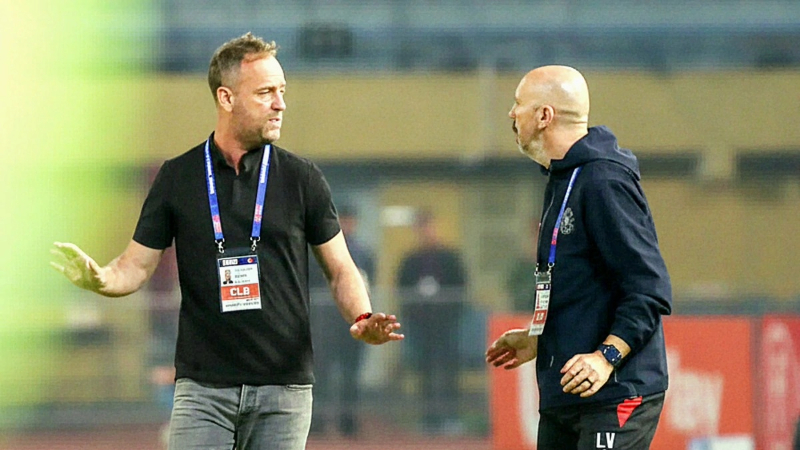 V-League 2026/27 chứng kiến sự góp mặt của 5 HLV ngoại ở nhiều CLB khác nhau