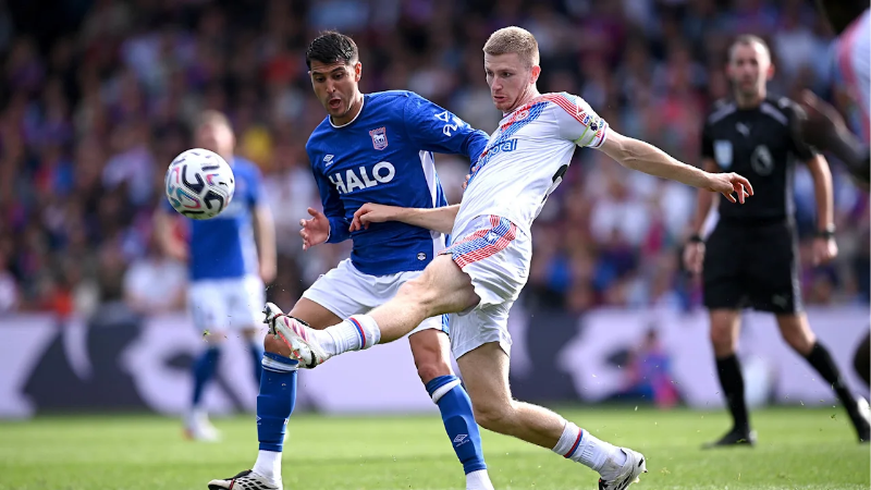 Crystal Palace thua Ipswich Town 2-3 tại vòng 4 Ngoại hạng Anh