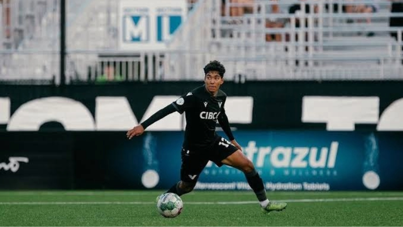 Những pha lên bóng của cầu thủ Tyler Crawford trực tiếp tạo ra bàn thắng ngay vòng mở màn