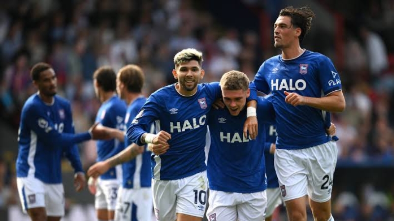 Ipswich Town tìm lại chiến thắng trước Crystal Palace sau hai thất bại liên tiếp