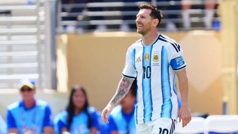 Messi sẽ chia tay đội tuyển Argentina sau trận với Benin
