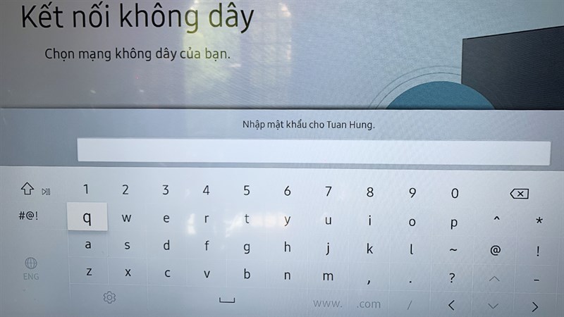 Chọn tên WiFi cần kết nối trên tivi