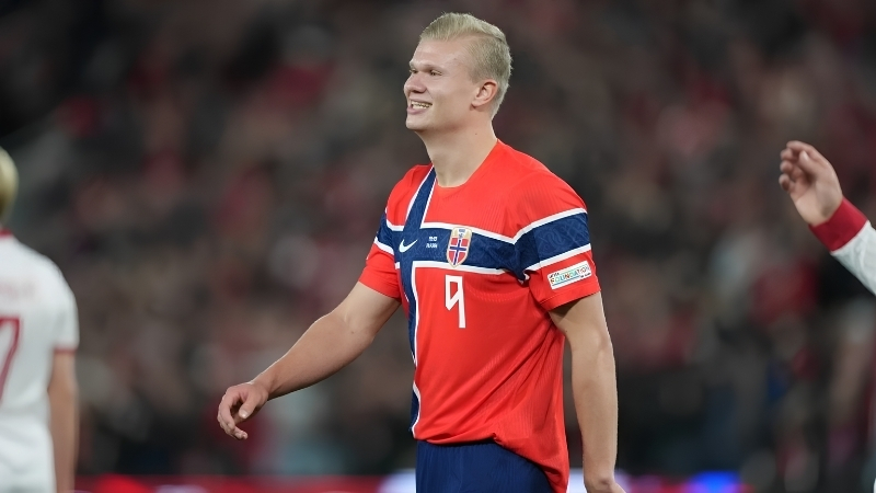 Haaland đã ghi ba bàn sau hai trận đầu Nations League