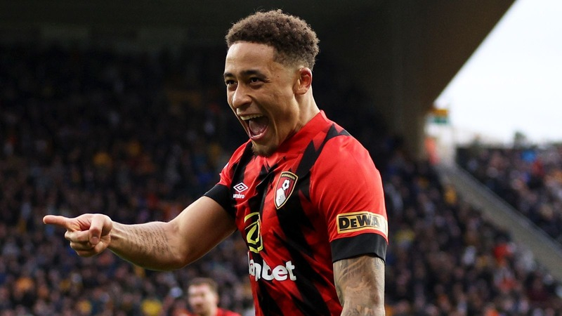 Marcus Tavernier là nhân tố quan trọng trong lối chơi phản công của Bournemouth