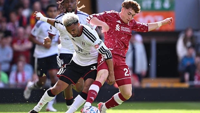 Hàng thủ chắc chắn đã giúp Fulham cầm hòa Liverpool ngày 12/09