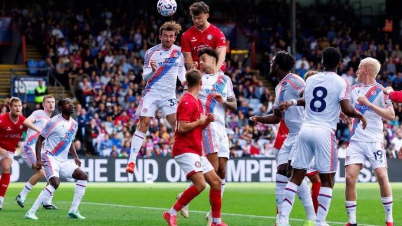 Crystal Palace nhận thất bại 0-2 trước Bristol City ở trận gần nhất