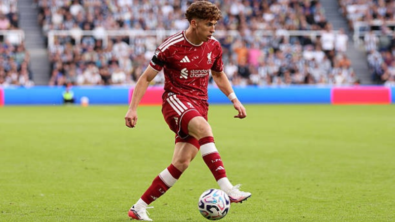 Victor Munoz được dự đoán sẽ đá ở cao nhất bên phía Liverpool