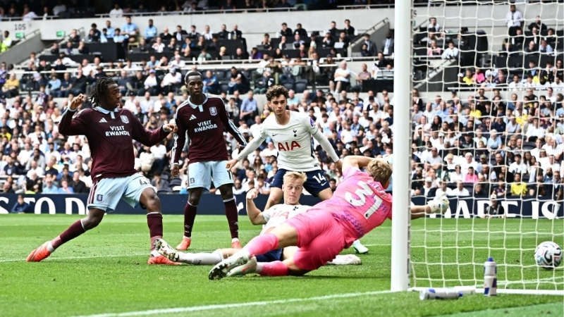 Aston Villa chiến thắng 3-2 trước Tottenham tại vòng 5 Ngoại hạng Anh