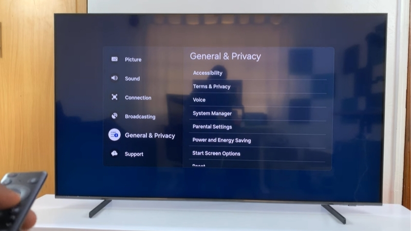 Tiếp tục chọn General & Privacy