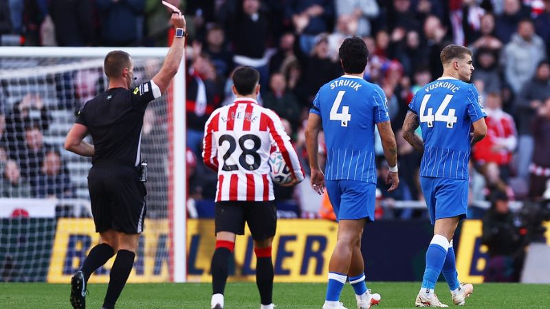 Sunderland thua 0-2 trước Brighton vòng 6 Ngoại Hạng Anh