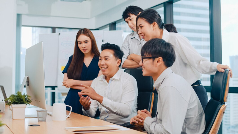 Ngày 20/10 không phải ngày nghỉ lễ bắt buộc, lịch học và làm việc vẫn theo quy định của từng đơn vị