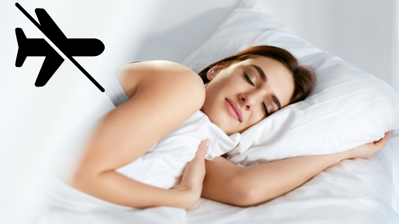 Bạn có thể bật chế độ máy bay khi ngủ để tránh bị làm phiền