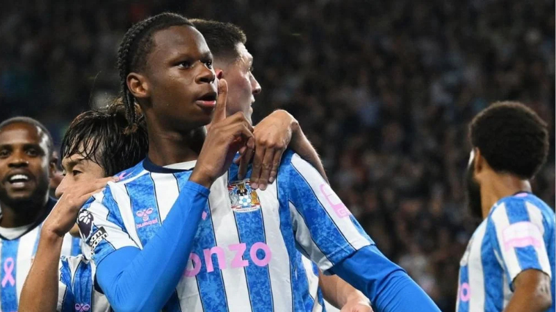 Coventry City 4-1 Newcastle tại vòng 6 Ngoại hạng Anh