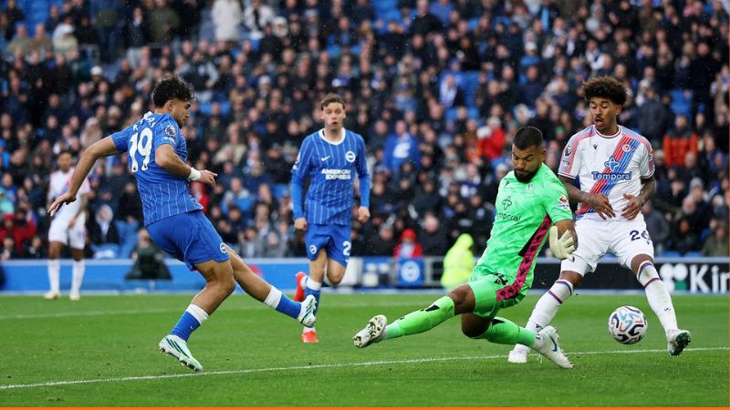 Brighton thắng Crystal Palace 5-0 ở vòng 7