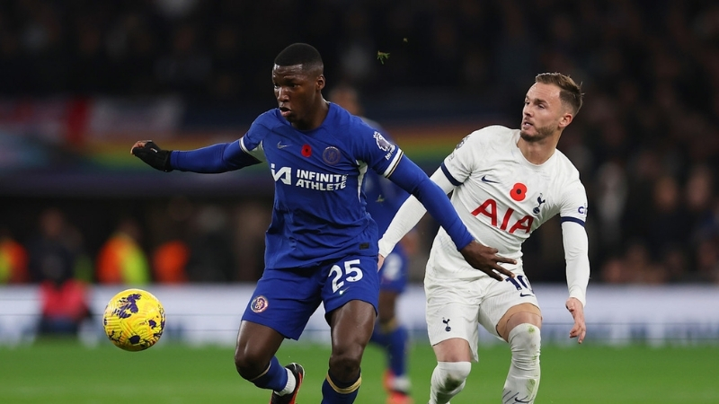 Chelsea được đánh giá nhỉnh hơn Tottenham nhờ phong độ và thành tích đối đầu gần đây
