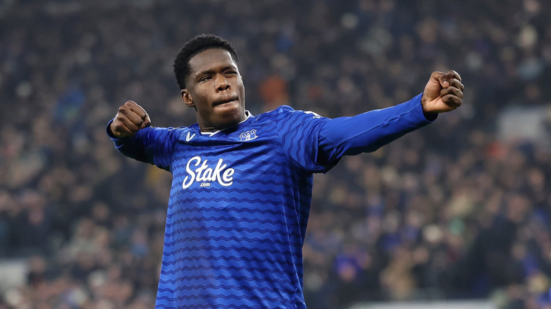 Thierno Barry là tiền đạo chủ lực của Everton trước chuyến làm khách tại Emirates