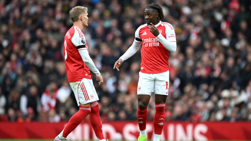 Ødegaard và Eze mang đến nhiều phương án phối hợp cho hàng công Arsenal