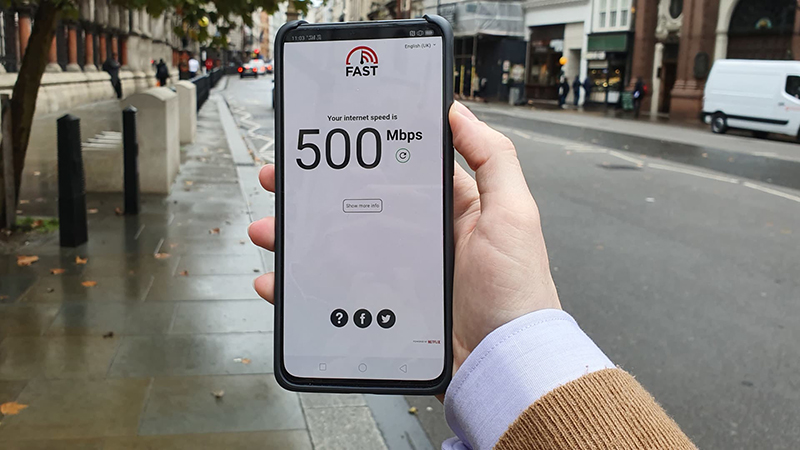 Kiểm tra sóng Wi-Fi ở các vị trí khác nhau với Fast.com