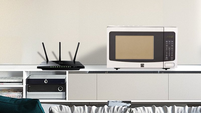 Đặt cục WiFi gần các thiết bị điện từ khác có thể bị nhiễu sóng