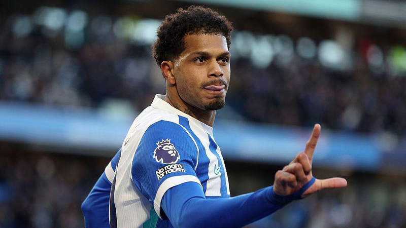 Georginio Rutter ghi bàn giúp Brighton lần thứ hai vượt lên dẫn trước Man City tại Carabao Cup