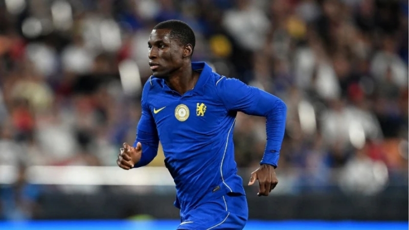 Nicolas Jackson là một trong những phương án tấn công đáng chú ý của Aston Villa
