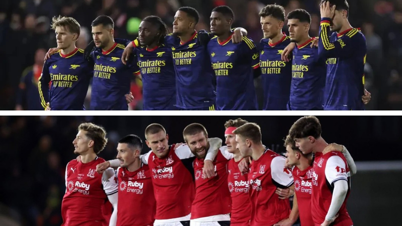 Arsenal thua Fleetwood và dừng chân tại Carabao Cup